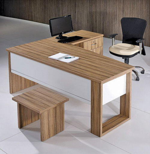 Executive Table RK26
